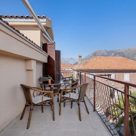 Apartments Pajovic โกตอร์ ภายนอก รูปภาพ