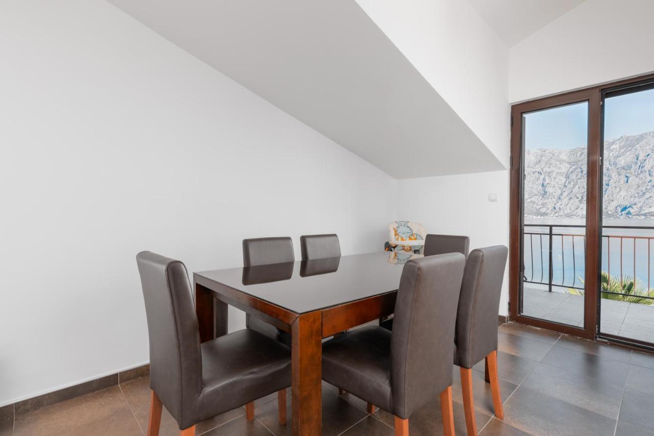 Apartments Pajovic โกตอร์ ภายนอก รูปภาพ