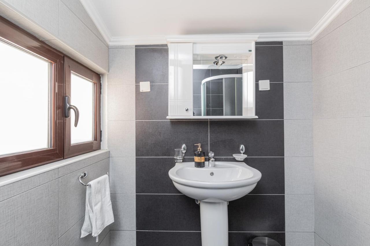 Apartments Pajovic โกตอร์ ภายนอก รูปภาพ